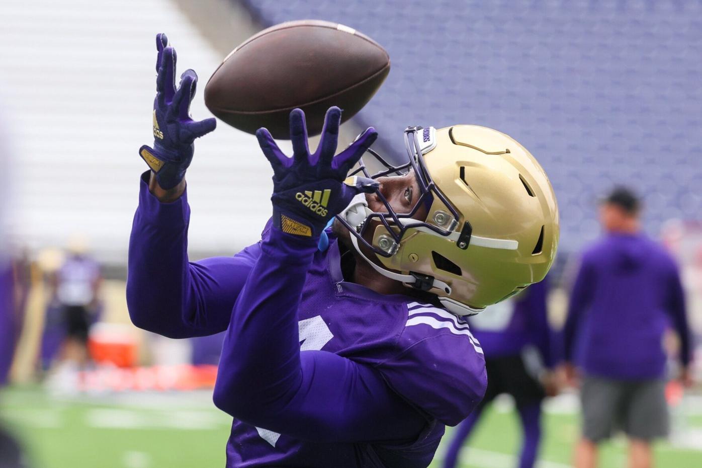 Washington Football Team Unveils Unsurprising New Name, Throws