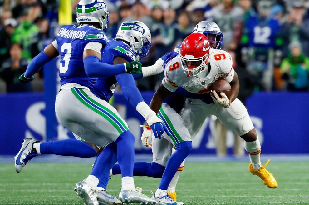 Seahawks’ win quiets critics of Kenneth Walker III decision | Analysis