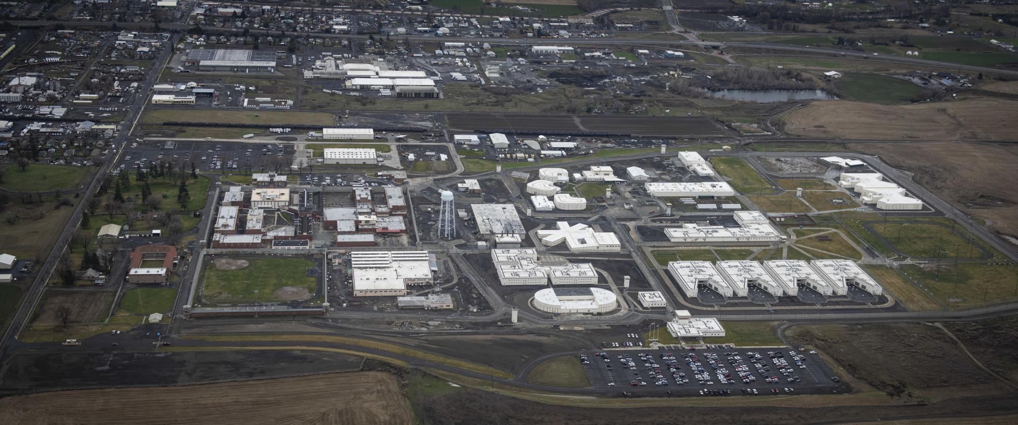 Walla Walla prison inmates study for a better life, inside and outside