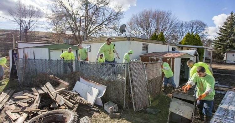 Umatilla Two Rivers Correctional Institution program helps inmates ...