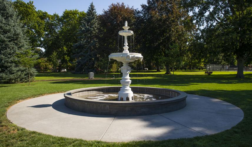 Principal Park Fountain  Waters Edge Aquatic Design