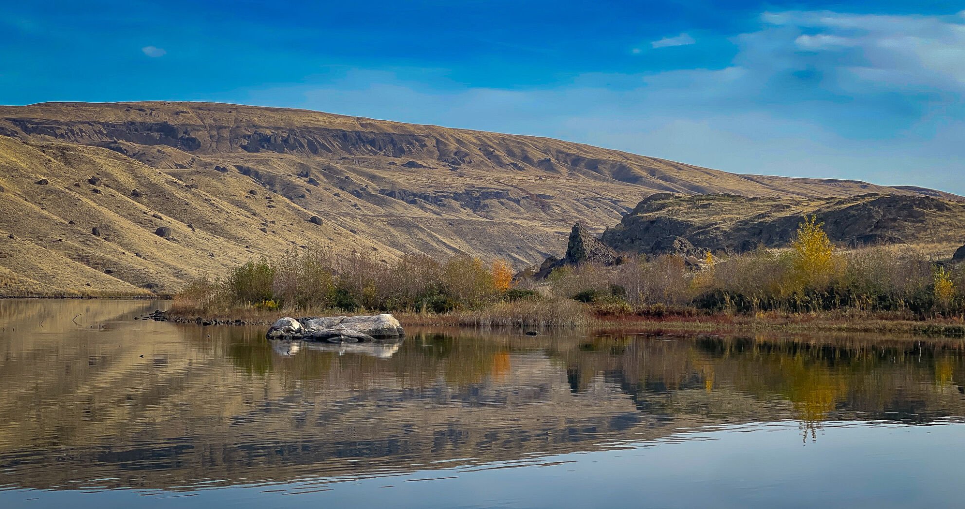 union-bulletin.com - Brad Trumbo Special to the Walla Walla Union-Bulletin - Steppe Outside: Fishing and Photography on the Upper Columbia River