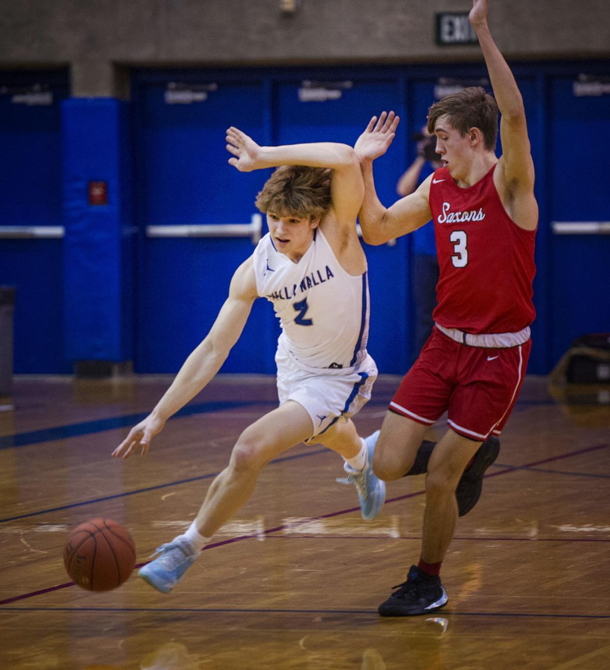 Saxons End Blue Devils Run Walla Walla High School Union