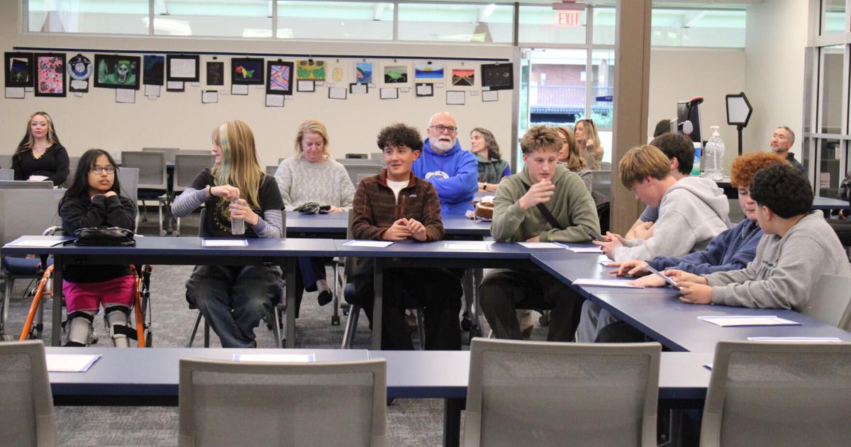 Walla Walla Walla High School charters Exchange Excel Club | Education ...
