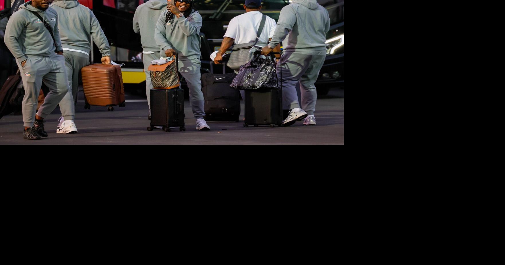 Super Bowl Opening Night: Seahawks-Patriots live updates, news, notes