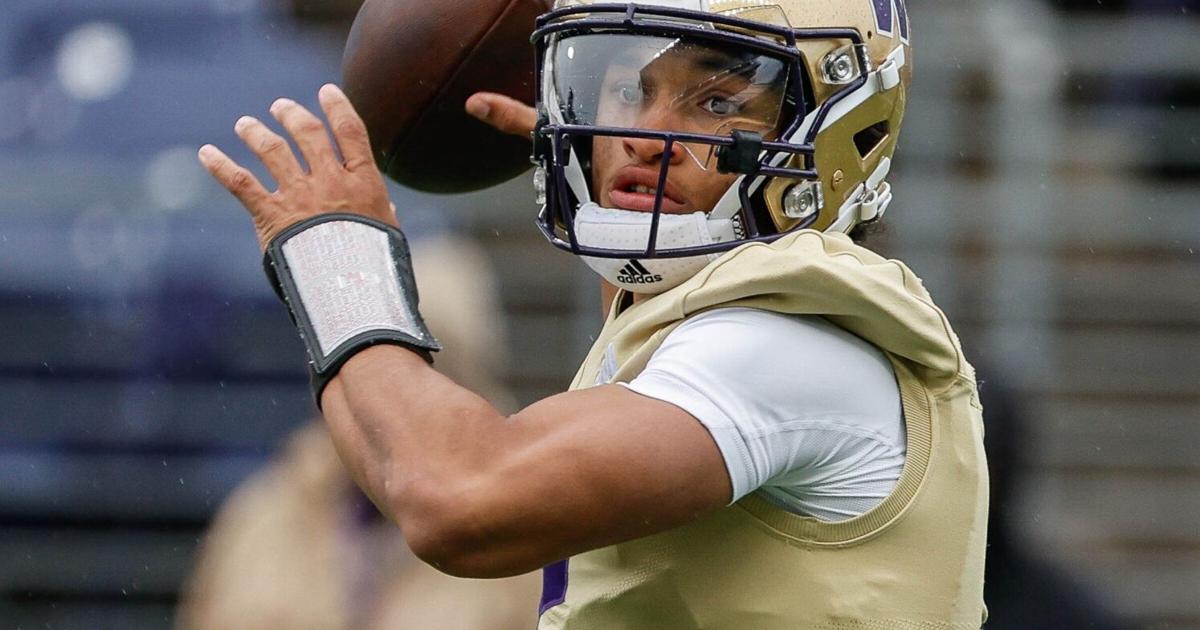 Is undersized, electric Demond Williams Jr. UW's QB of future? | University Of Washington | union-bulletin.com