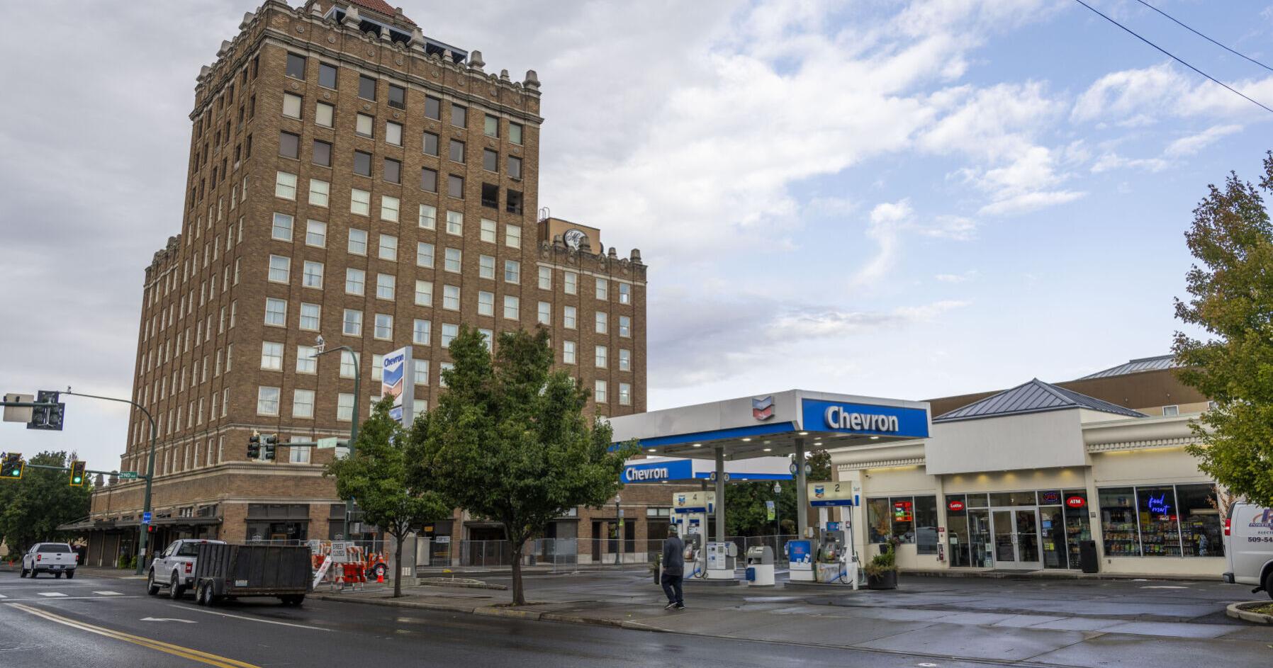 Business notes: State officials set aside 500K to help clean up gas leak - Vimarsana News
