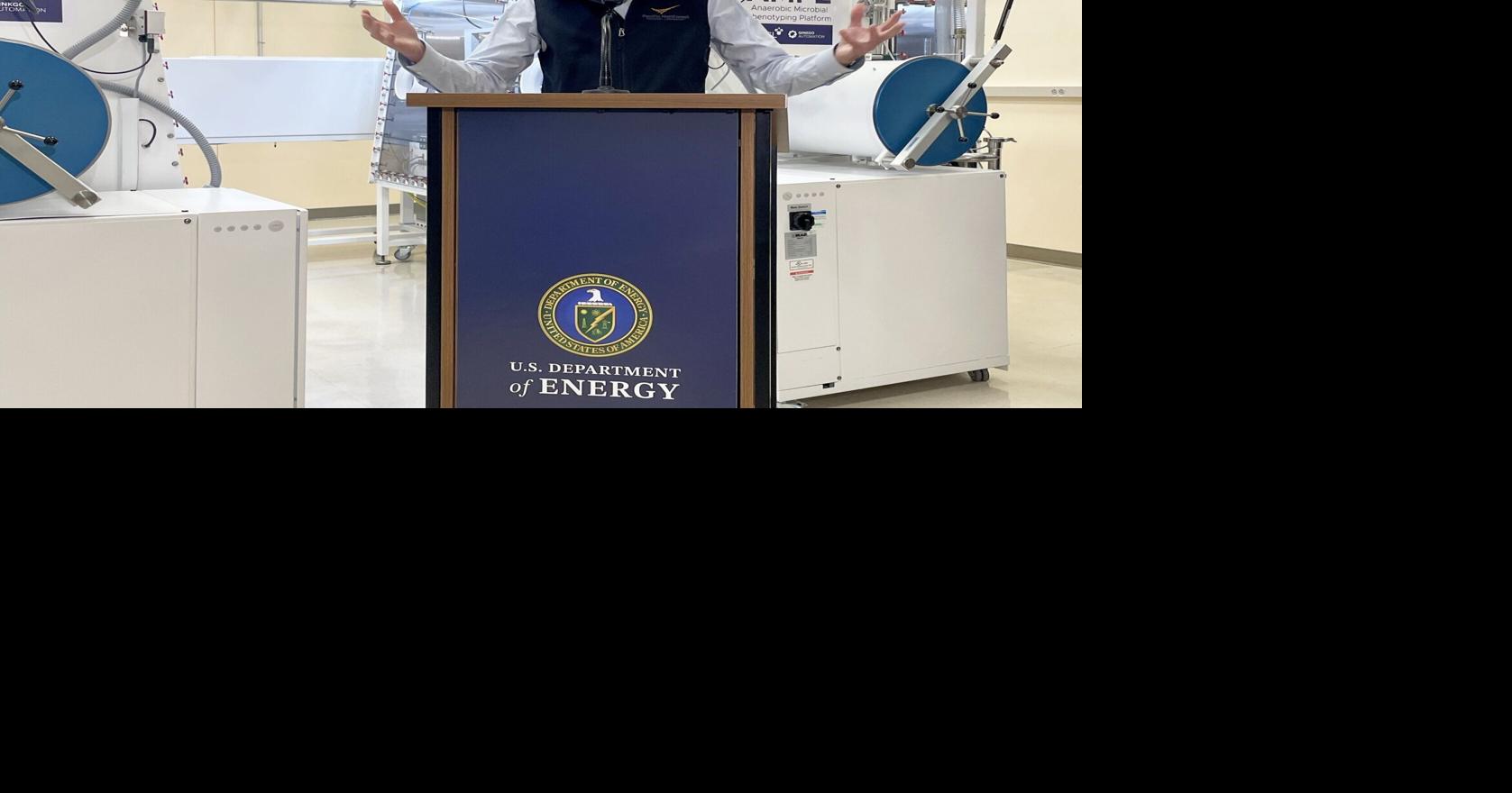 Federal government slashes Tri-Cities lab, then invests in it ...