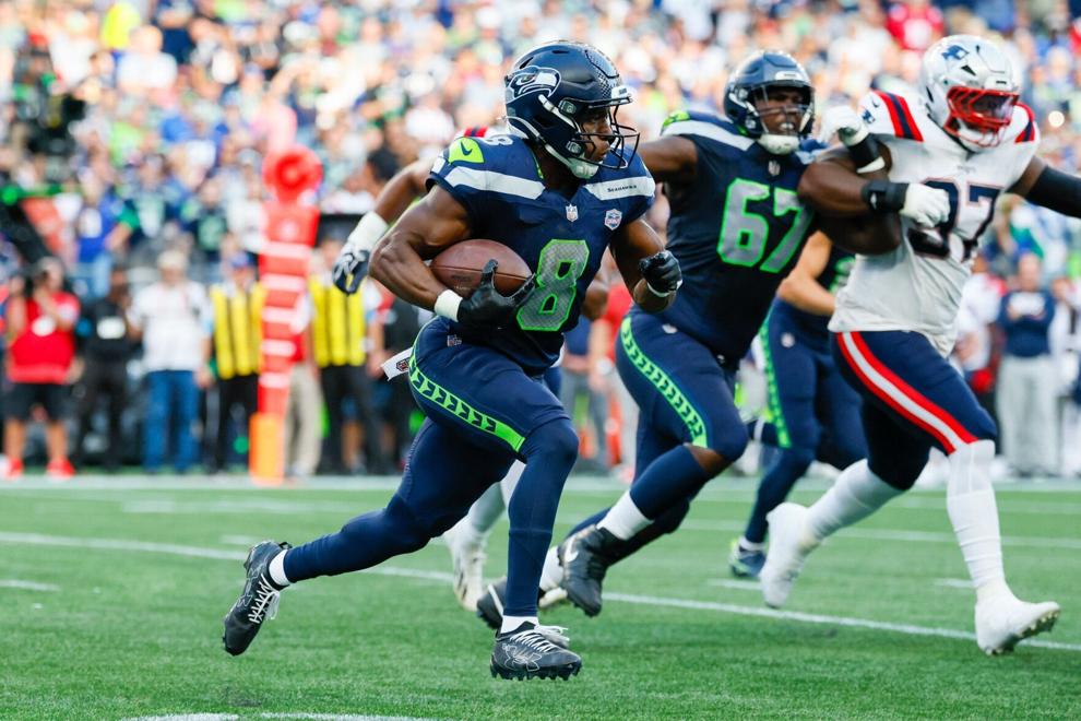 What Jadarian Price’s Seahawks debut means for workload going forward