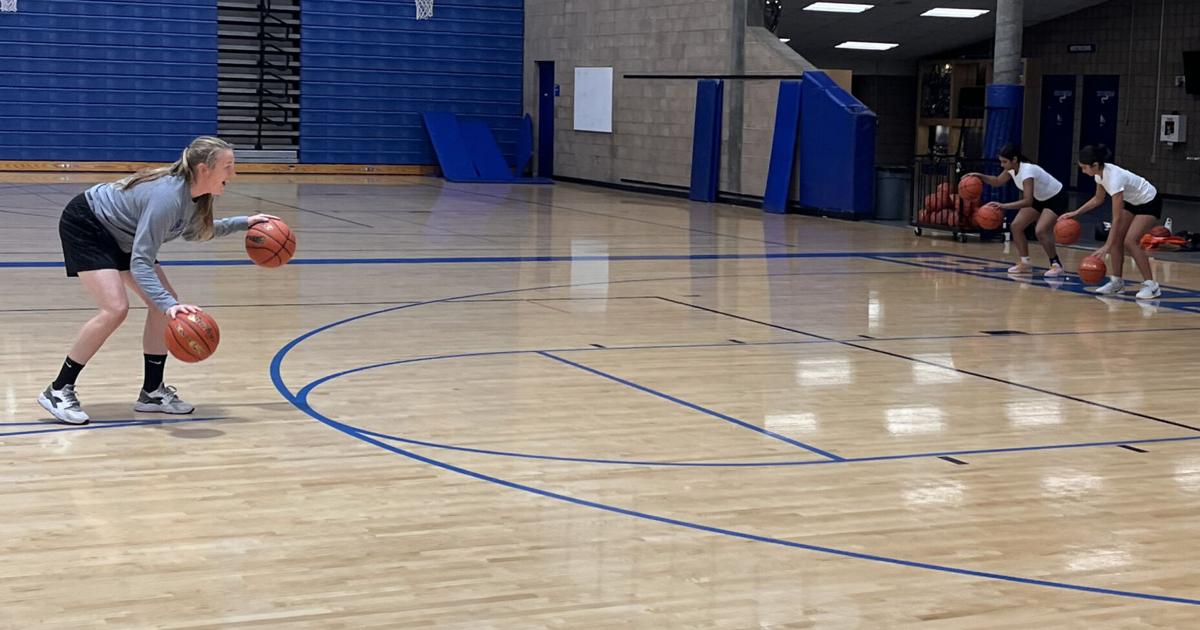 Chance to coach Walla Walla girls basketball team a 'dream come true' for alum Anna Forge