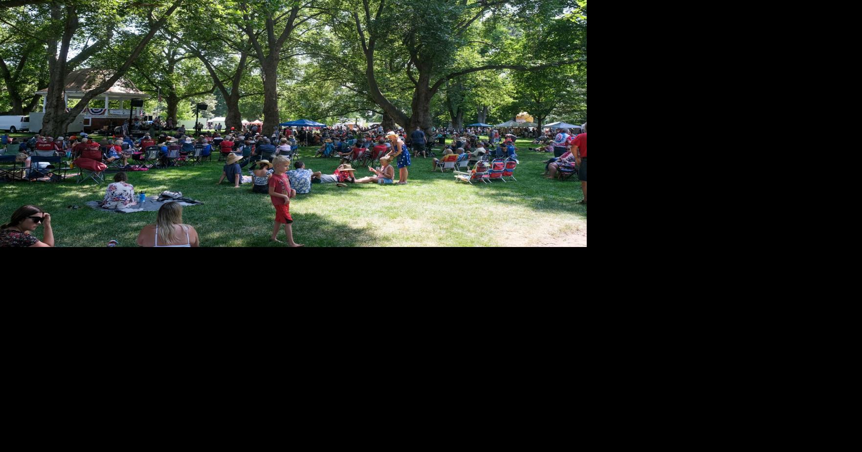 Crowd at Walla Walla Fourth of July