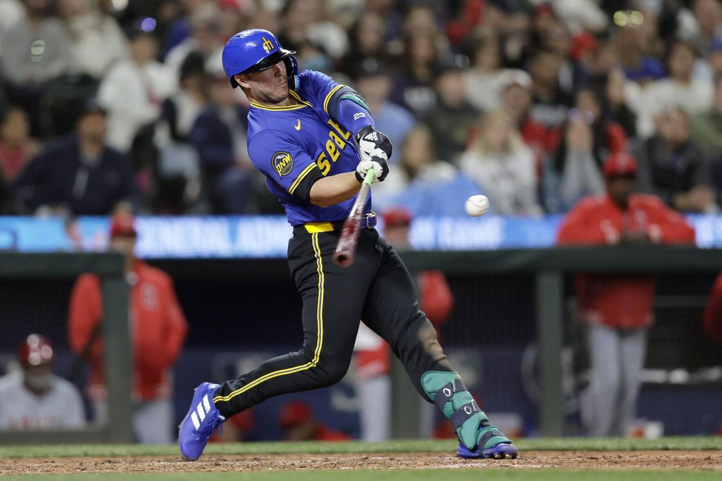 Diamondbacks' Tyler Locklear: A Homerun In A Close, Hard Fought Loss - d9gx2vr
