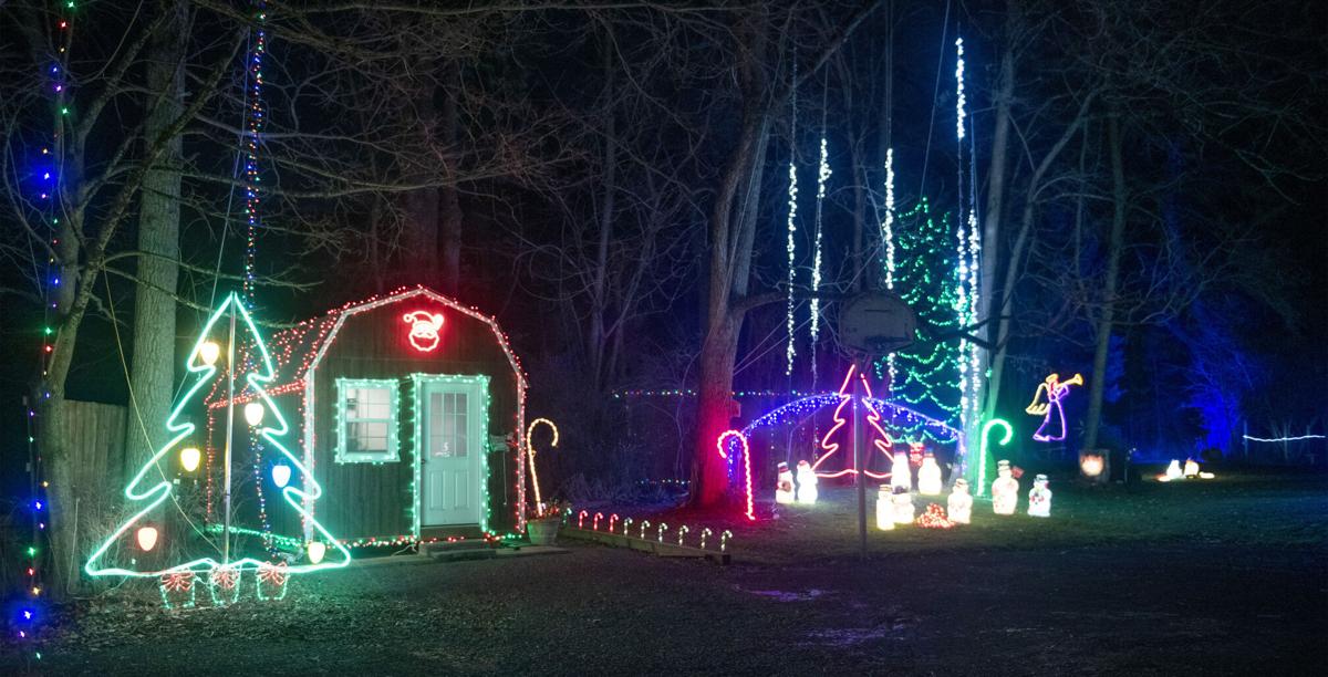 Christmas Light Display 2022 Yakima Wa The Dazzling Holiday Light Display Hidden In Walla Walla's Back Roads |  Things To Do | Union-Bulletin.com