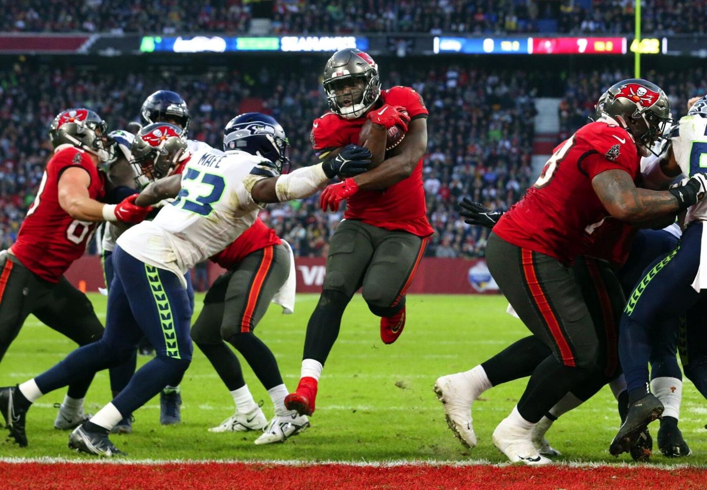 Brady, Bucs beat Seahawks 21-16 in historic Germany game