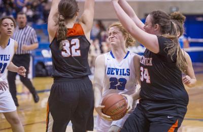 Wa Hi Girls Fall To Chiawana Kennewick Walla Walla High School