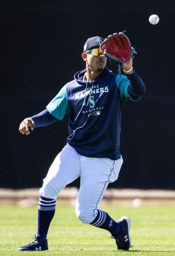 Column: Eyeing Mariners' opening-day roster, top prospect Julio Rodriguez  makes a strong first impression, Sports Columns