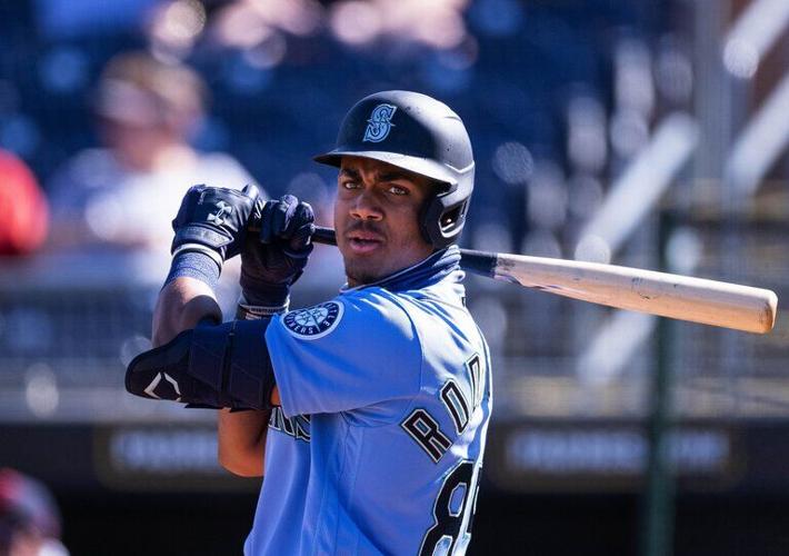 Julio Rodriguez, one of MLB's top prospects, makes Mariners Opening Day  roster