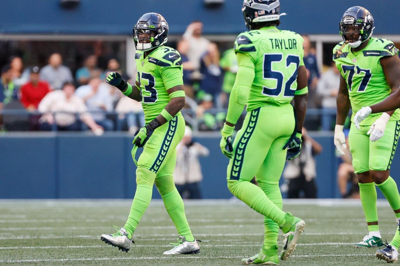 Seahawks defense delivers in 17-16 win over Russell Wilson and the