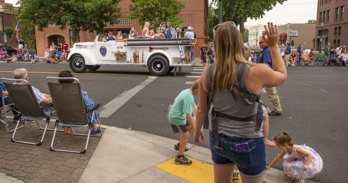 Walla Walla Fair & Frontier Days parade marches through town Photo