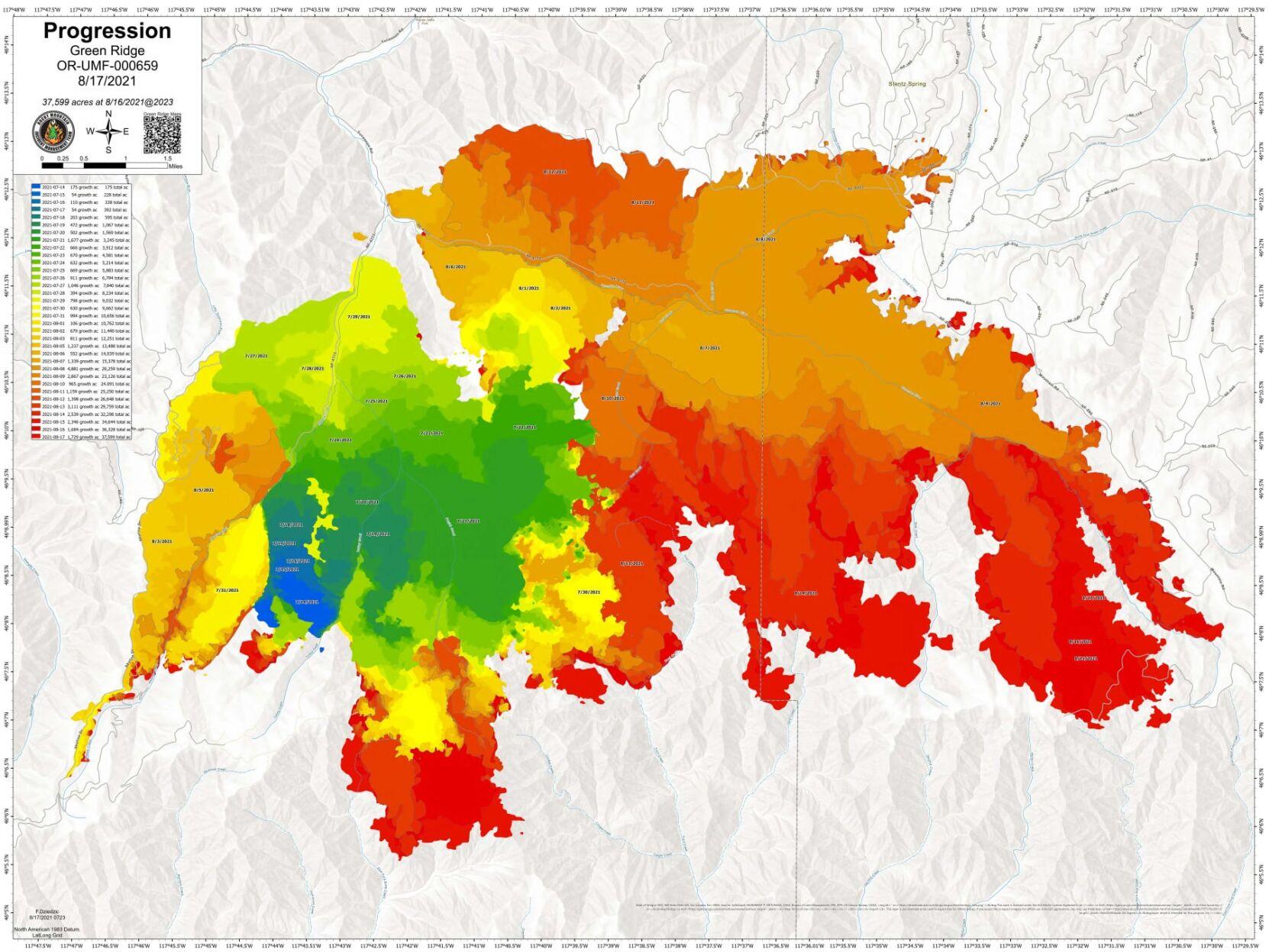 Green Ridge Fire grows 1,000 acres Monday, northern flank holds against