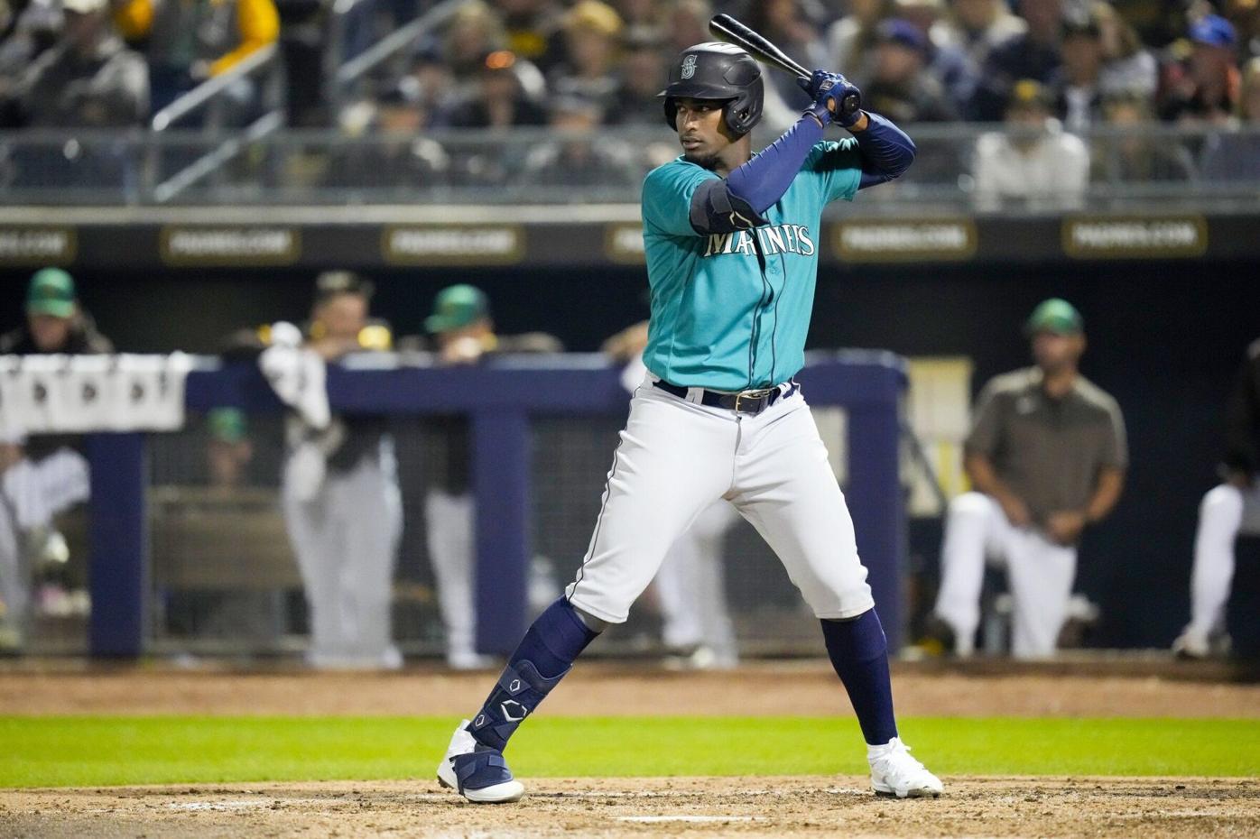 Yordan Alvarez's Teammates Show How Much They Love Him With