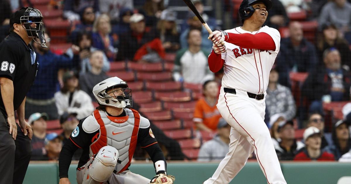 With Rafael Devers trade, Giants did what Mariners won’t