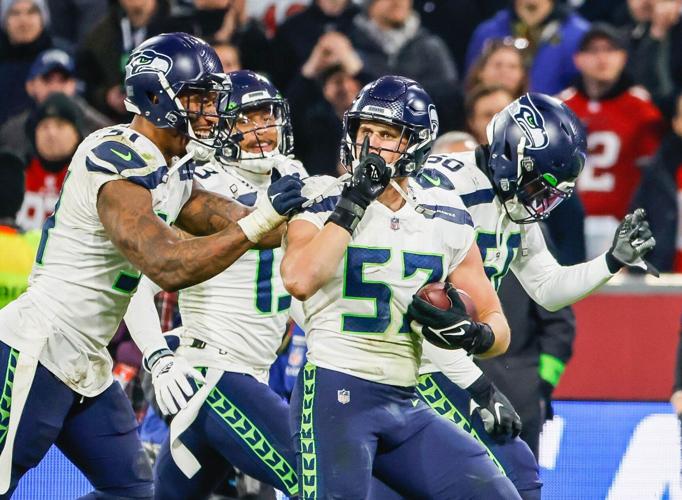 Seahawks LB Cody Barton 'getting better' as he goes through first season as  full-time starter, Seahawks