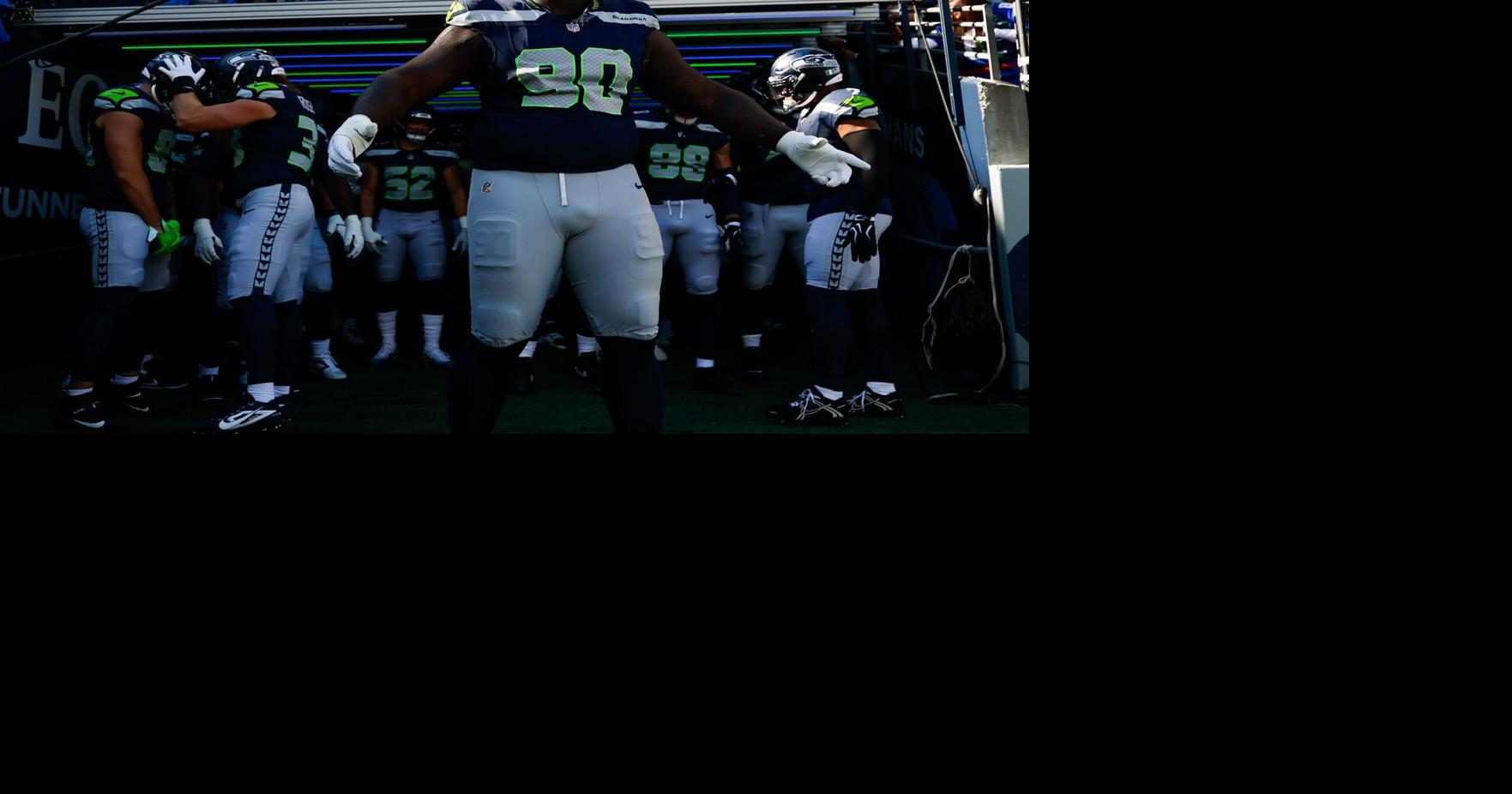 Photos: Seahawks host rival 49ers