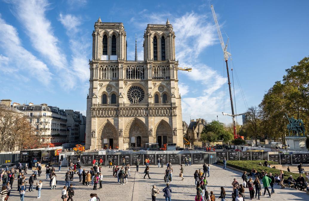 Commentary Notre Dame Cathedral is worth a price of admission