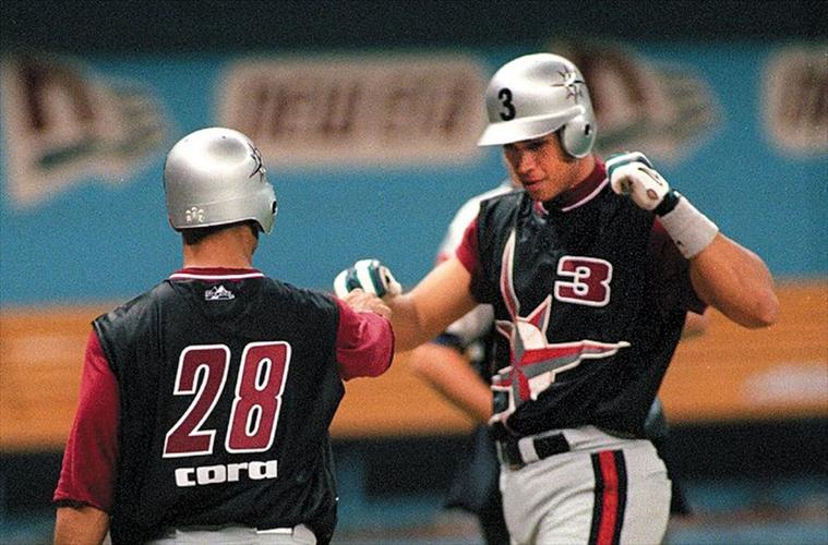 Looking back at Mariners' 'Turn Ahead the Clock' uniforms on 25th  anniversary, Mariners