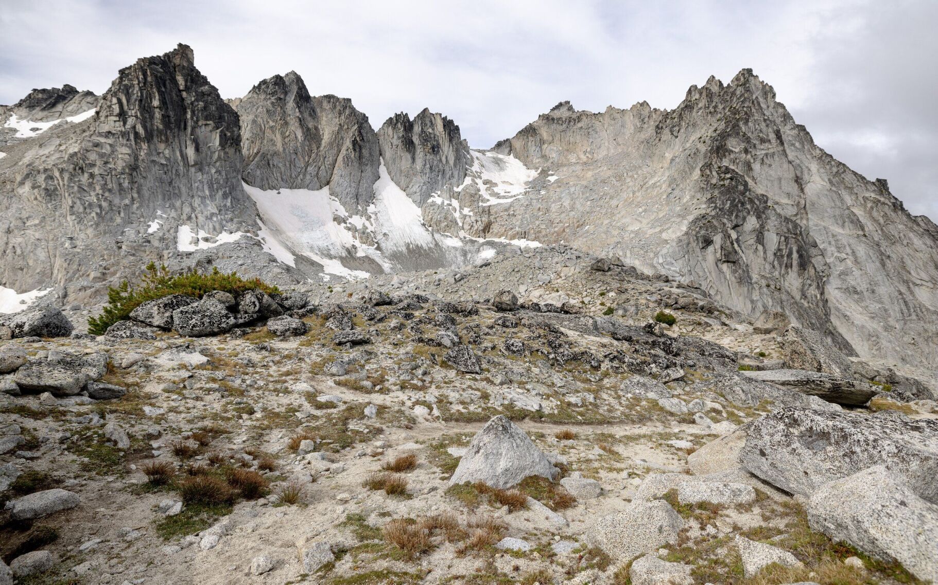 Hiker In WA s Enchantments Dies During Snowstorm Northwest Union Hiker In WA s Enchantments Dies During Snowstorm Northwest Union