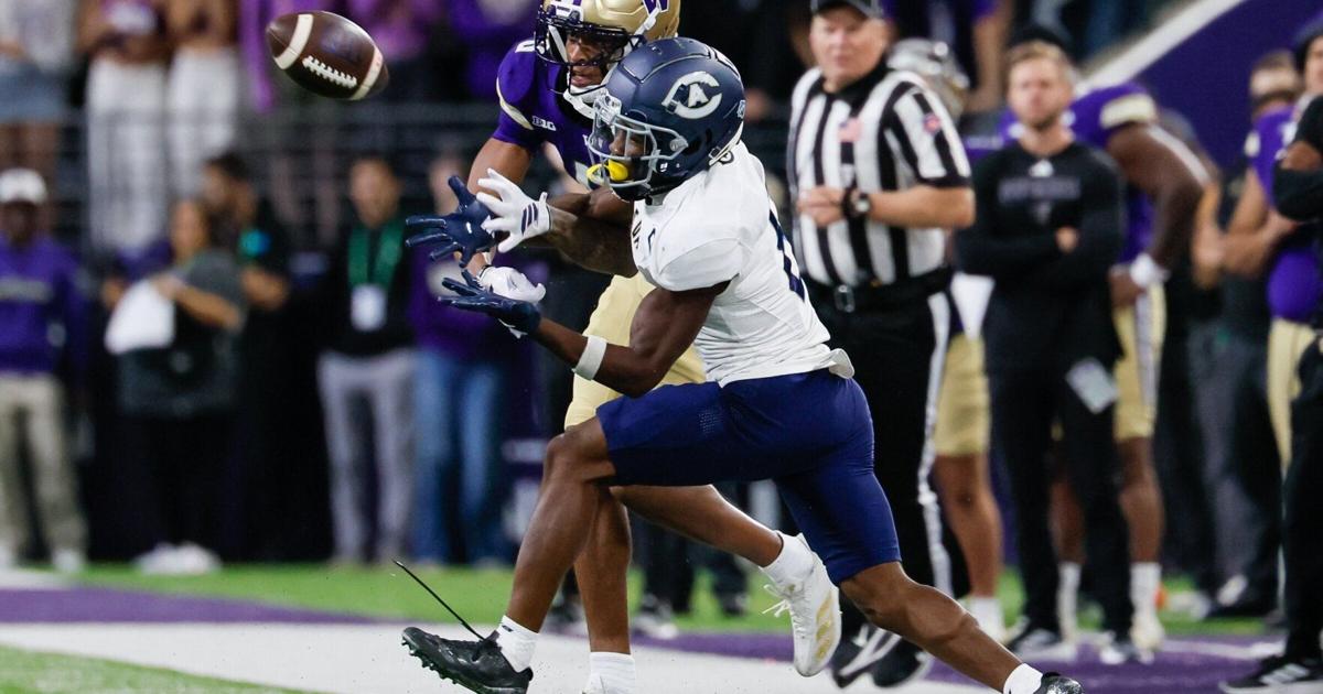 UW Huskies’ Tacario Davis, two other starters out vs. Maryland, report says