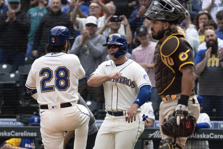 Padres slug three home runs, rout Mariners 16-1 in series opener