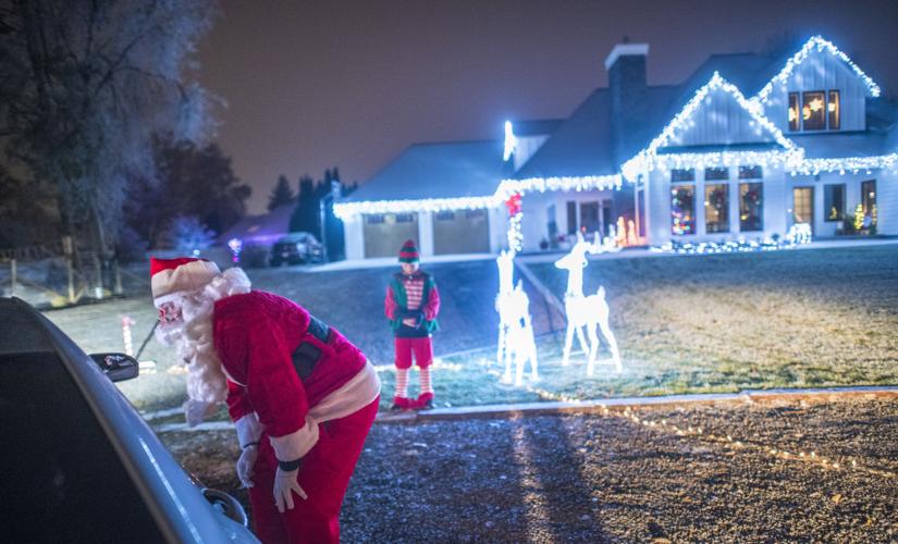 Christmas Light Route In Walla Walla Wa 2022 Walla Walla Parade Of Lights Tour Turns Out Thousands Of Christmas Light  Lookers | News | Union-Bulletin.com