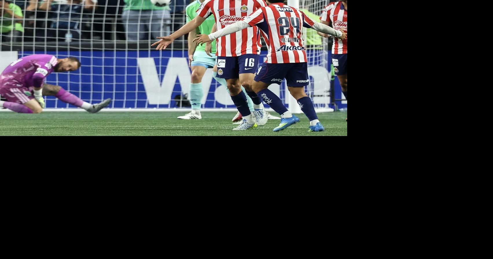 Photos: Seattle Sounders take on Chivas de Guadalajara