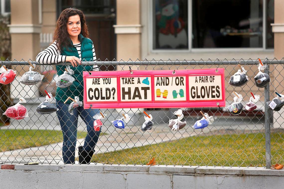 Pandemic and cold no match for Richland woman's Little Fence of Hope | State - Vimarsana News