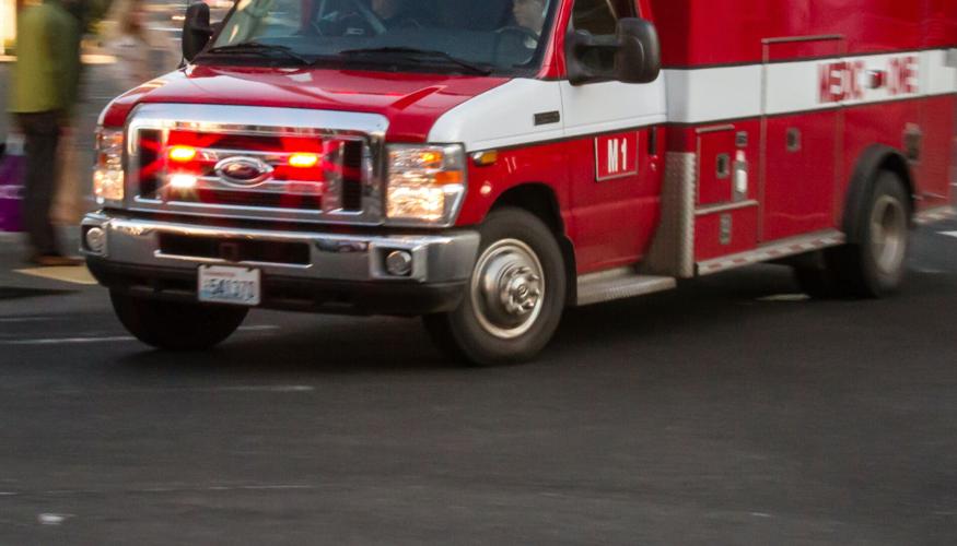 Emergency ambulance vehicle lights