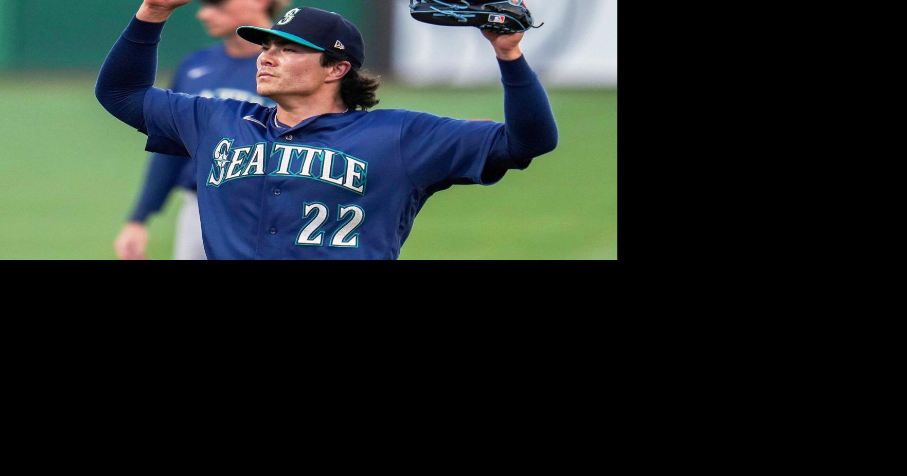 Photos: Mariners battle Pirates in Pittsburgh