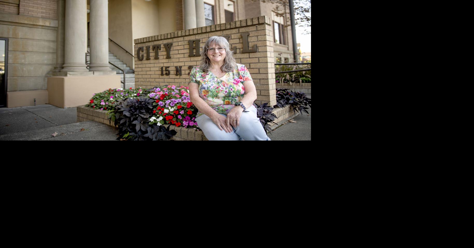 End of an era: After 27 years Walla Walla City Clerk Kammy Hill