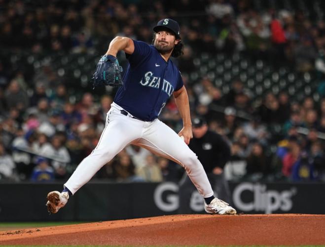 Julio Rodriguez's big night sparks offensive outburst in Mariners' 9-7 win  over Angels, Mariners