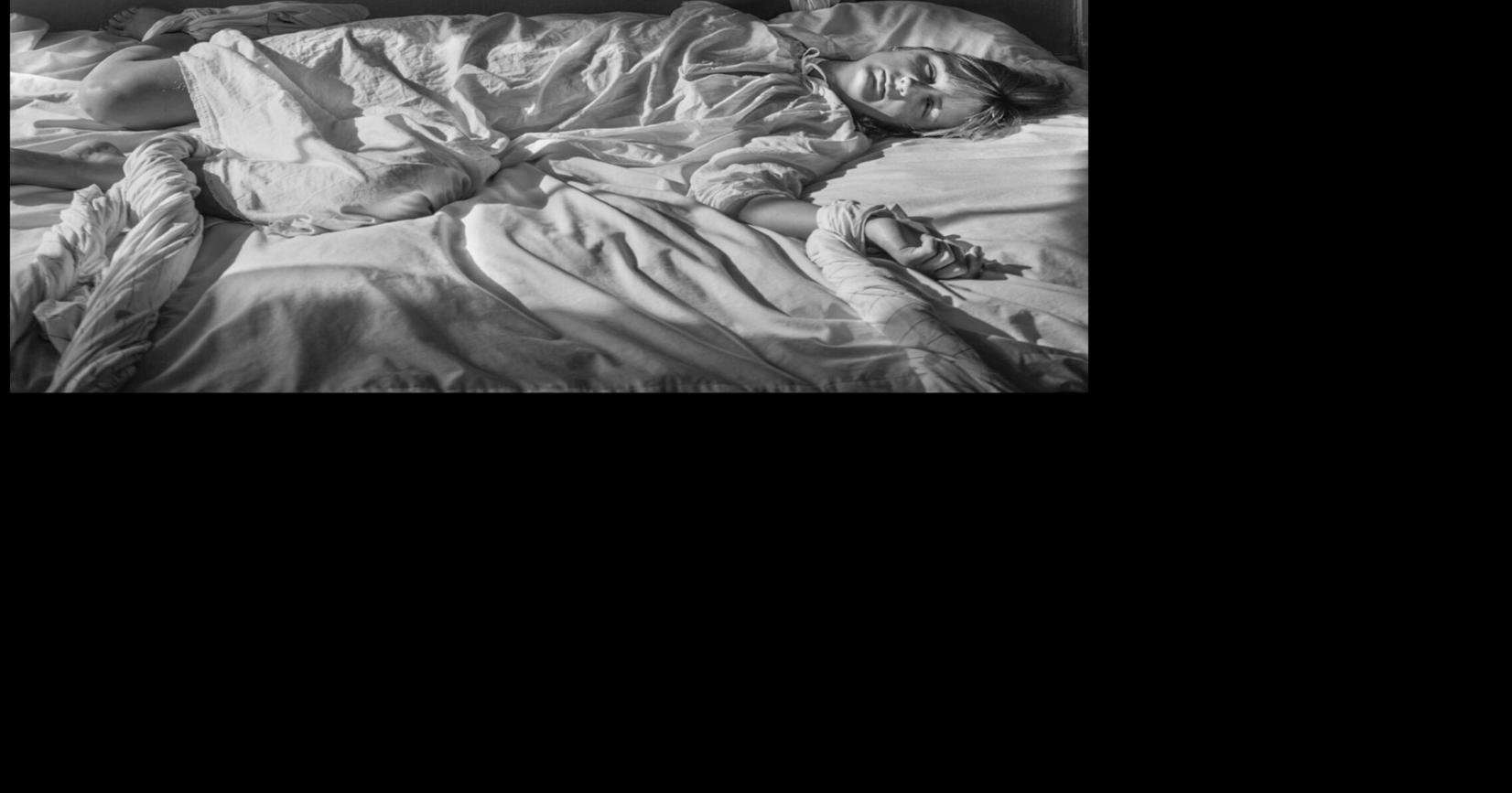 A photo project shows loneliness in uncomfortable ways — and helps people feel seen