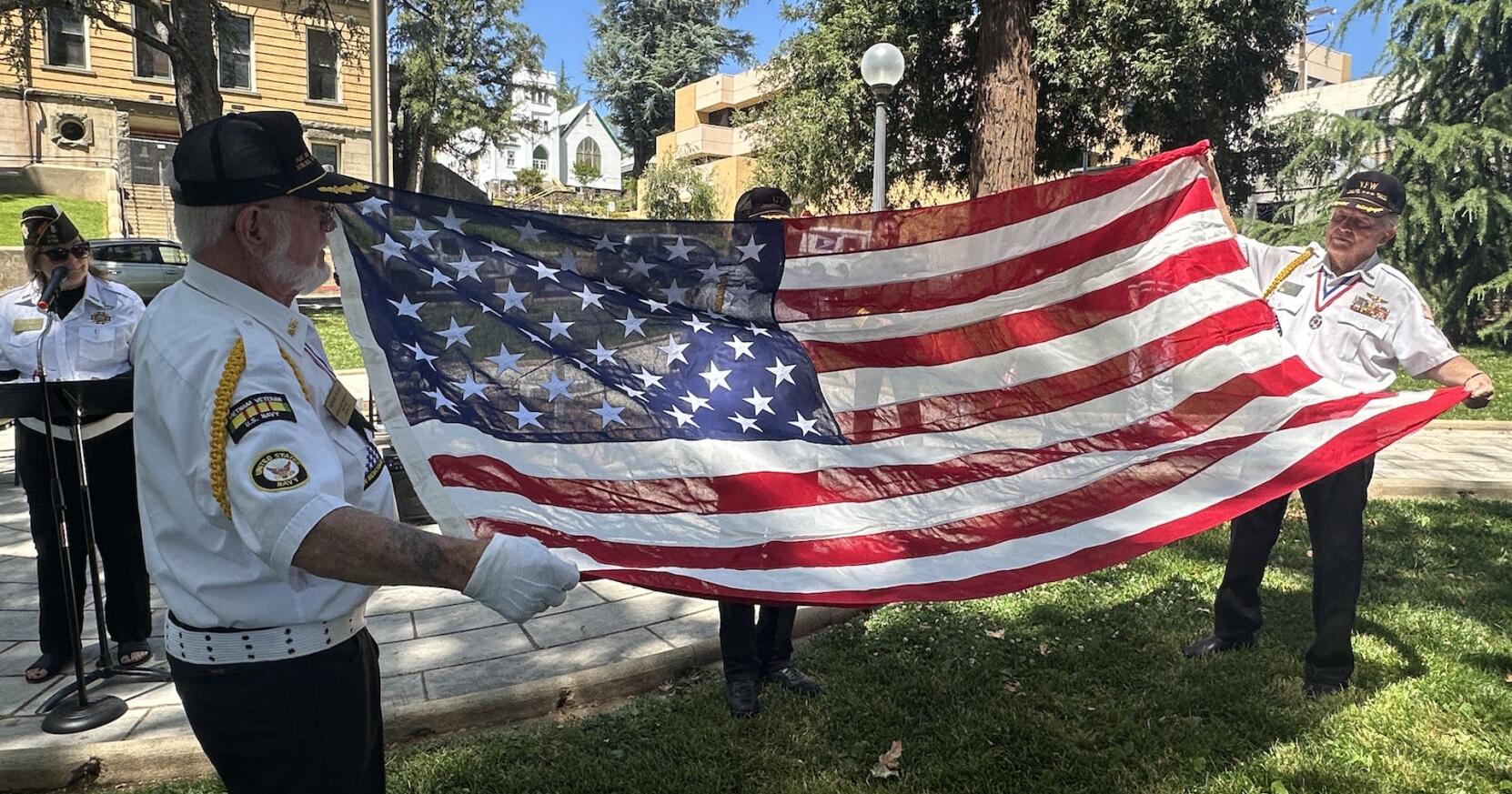 Memorial Day ceremony in Sonora a reminder about holiday's true meaning | News - Vimarsana News