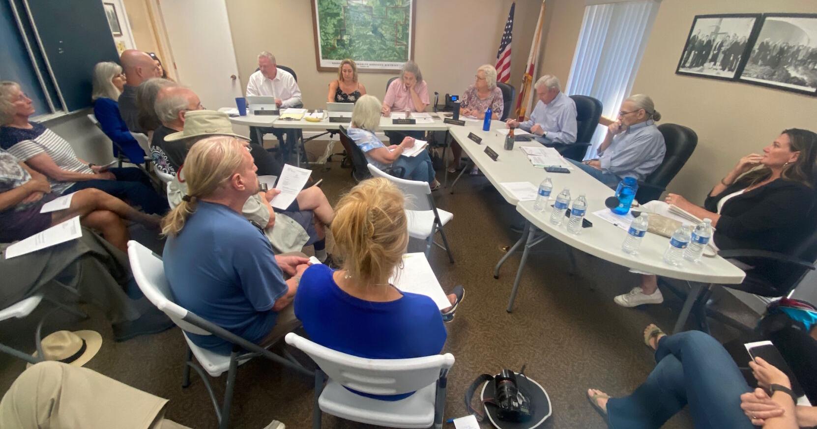Groveland businesses estimate $2 million in losses from power outages over July 4 weekend - Vimarsana News