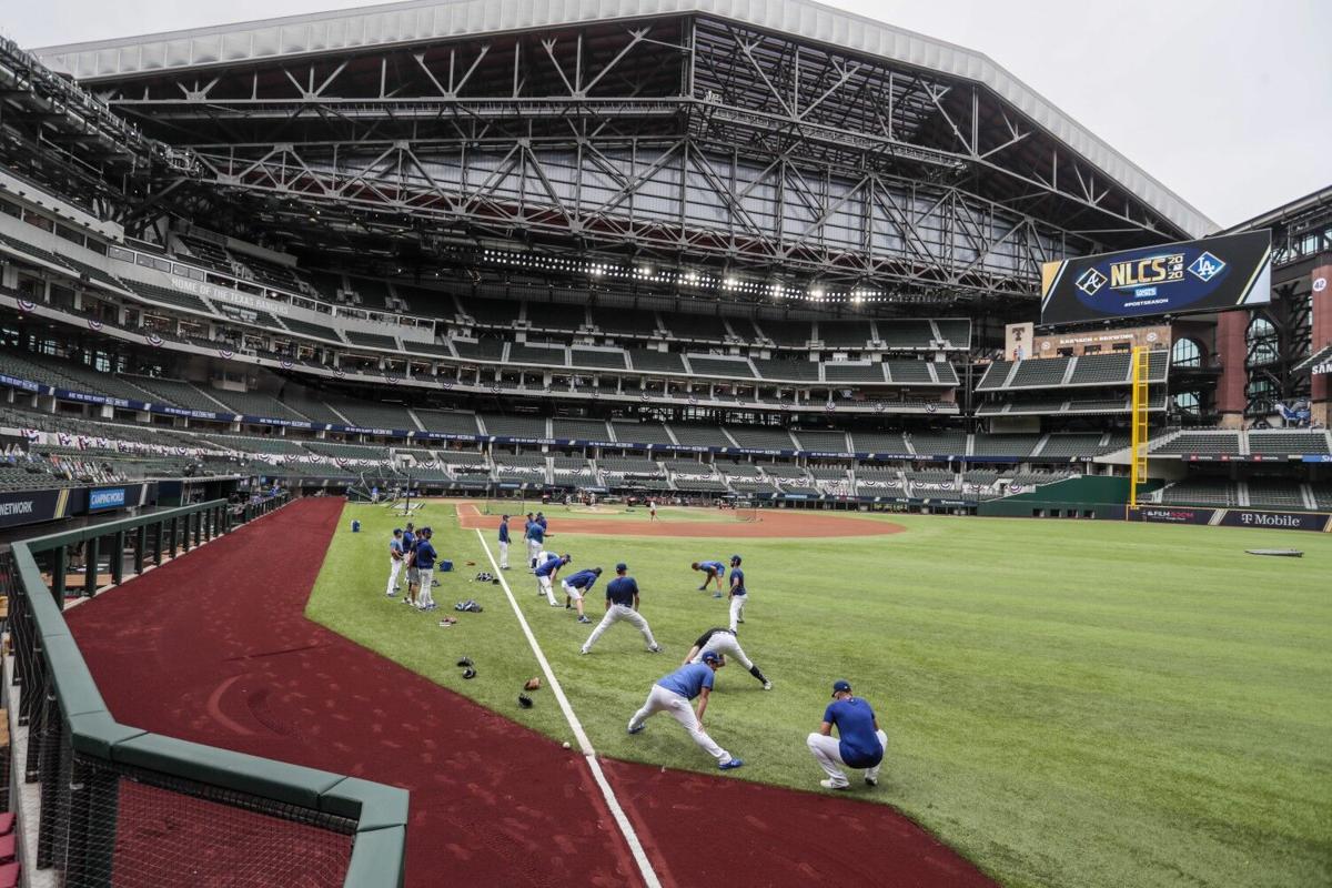 Rangers to open Globe Life Field at full capacity, with masks, for