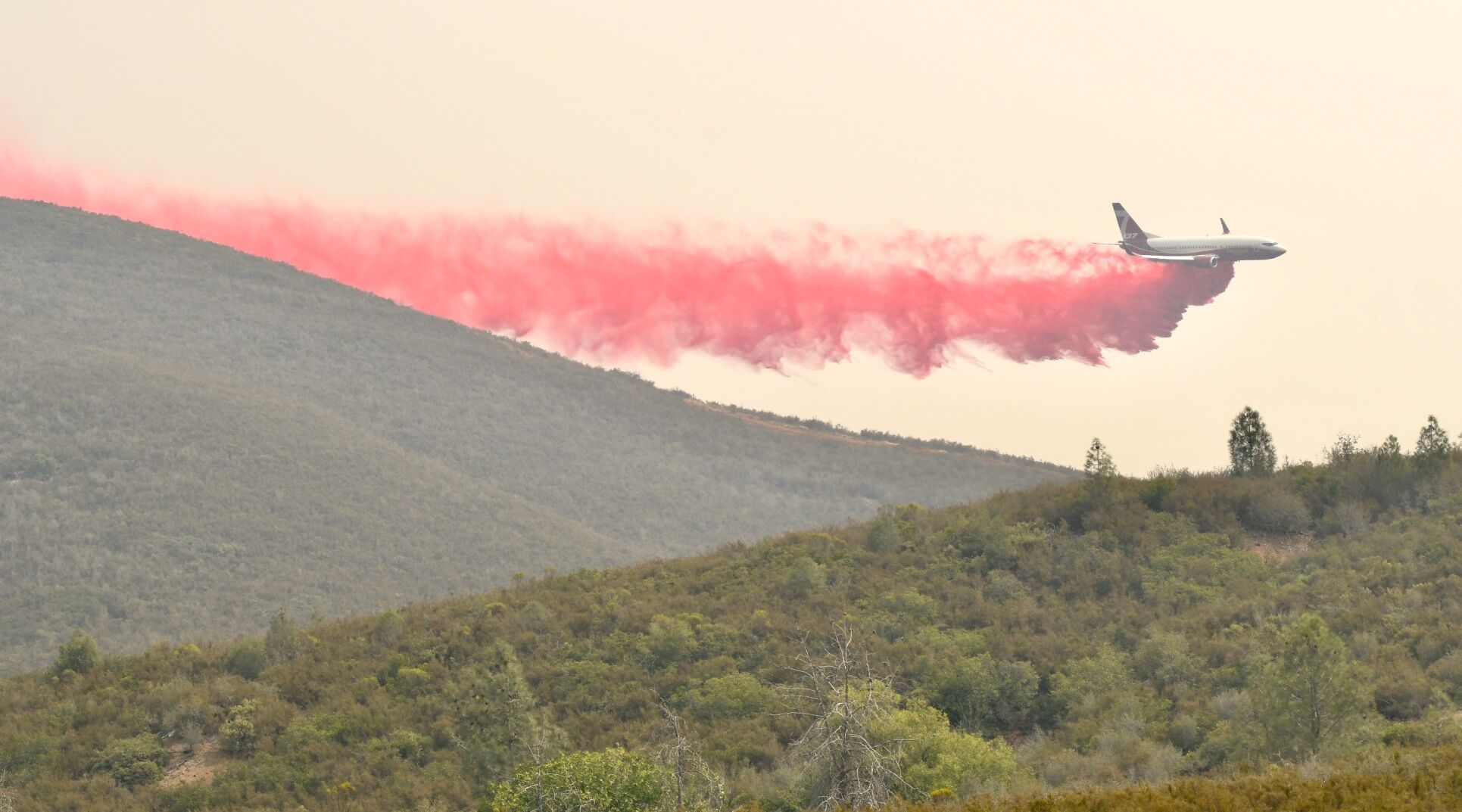 Crews Make Progress On Moc Fire; Most Evacuations Remain In Place ...