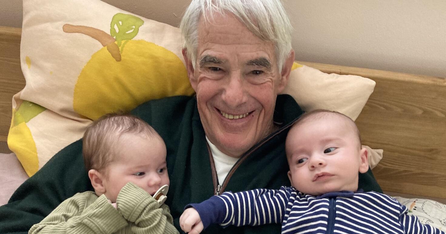 BATEMAN: Gramps meets grand-twins in Cincy - Vimarsana News