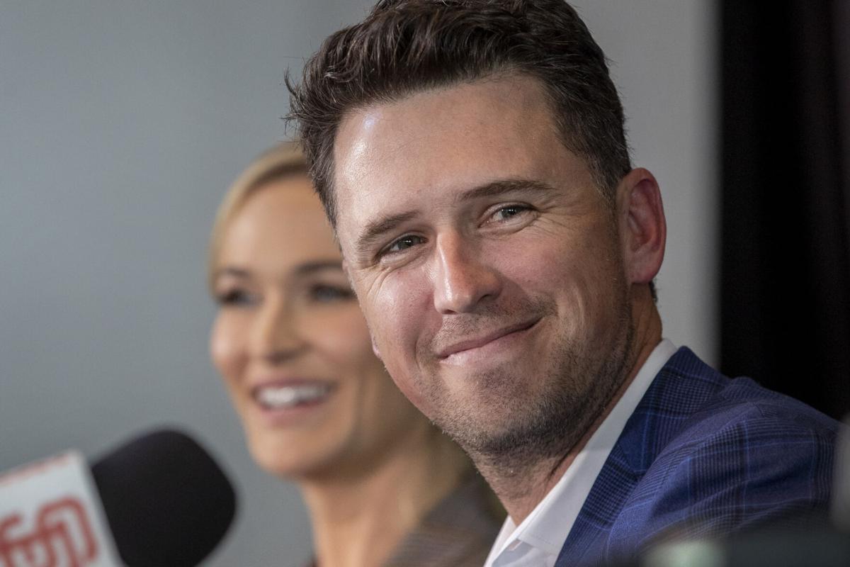 Retired Giants catcher Buster Posey goes back to school to