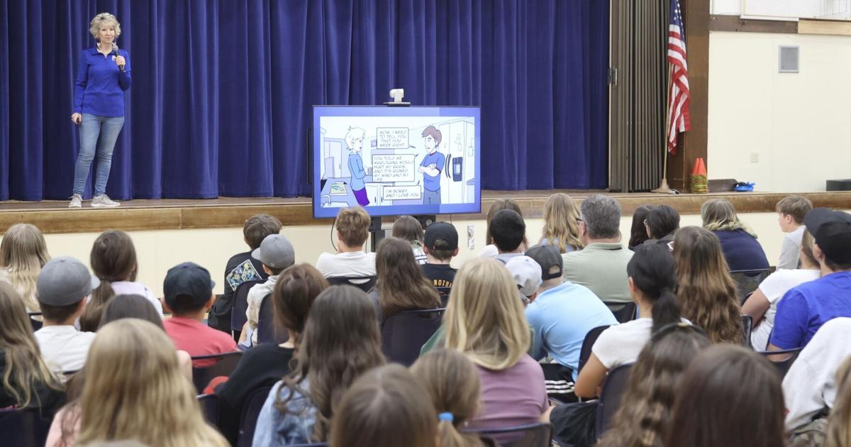 Sonora Elementary students hear mother recount son's death linked to drug use