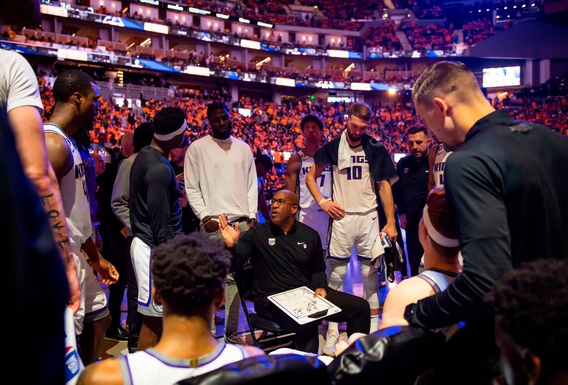 How Mike Brown and the Sacramento Kings are preparing for a season