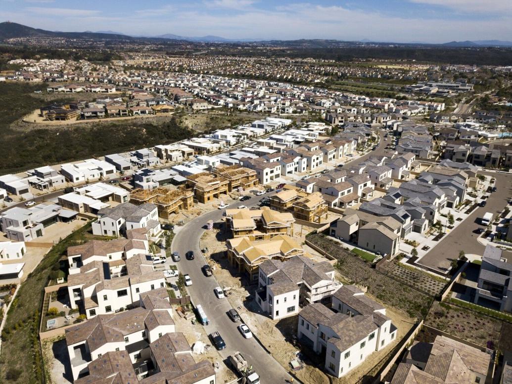 California's housing market to cool in second half of year, Realtor